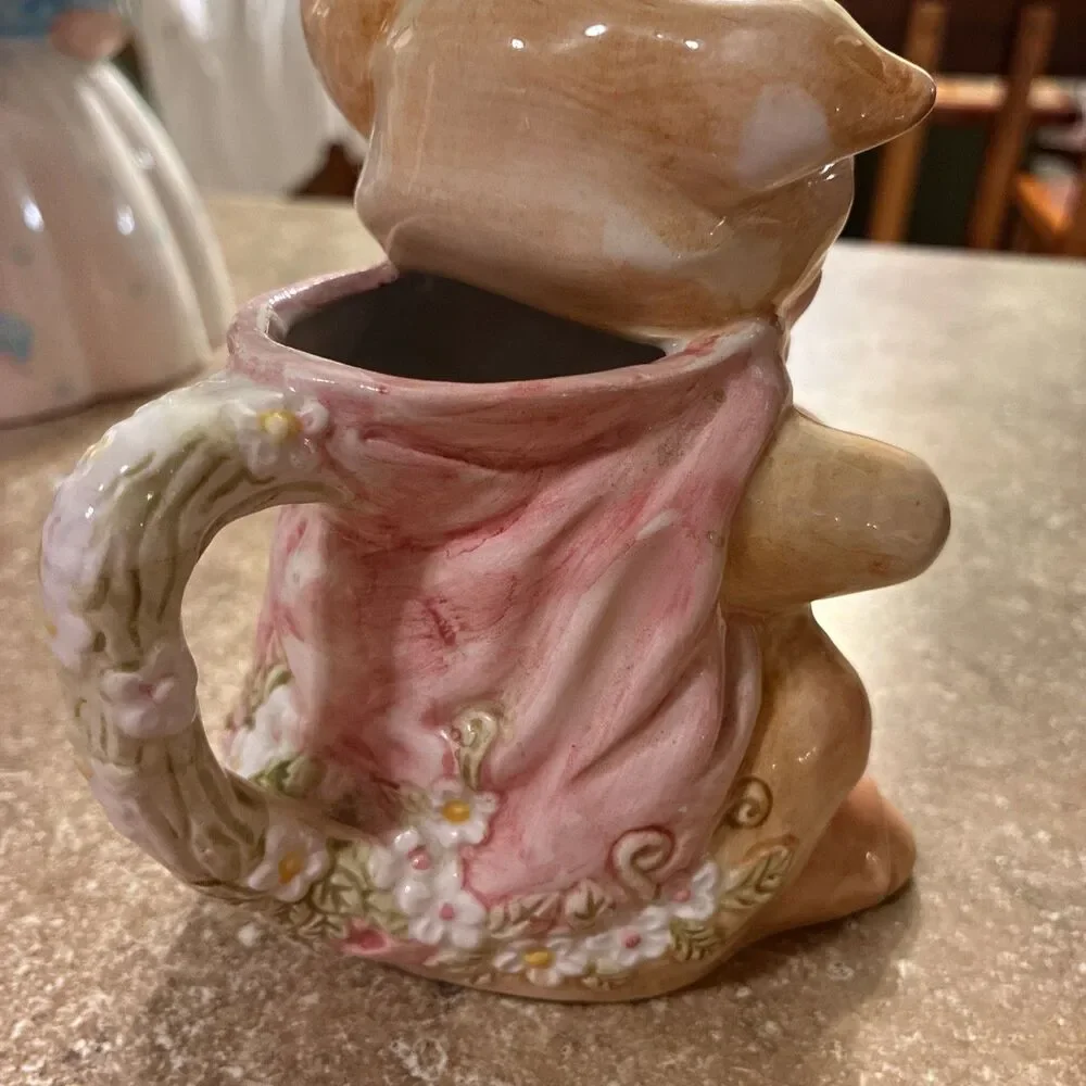 Pigsville Pig Creamer 1993 Ceramic 5x4 Inch FM 1384 Vintage
